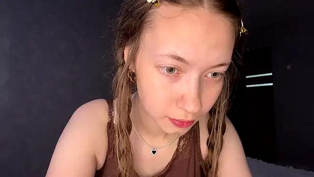 Emily Mur  online show from 07/17/26, 05:03
