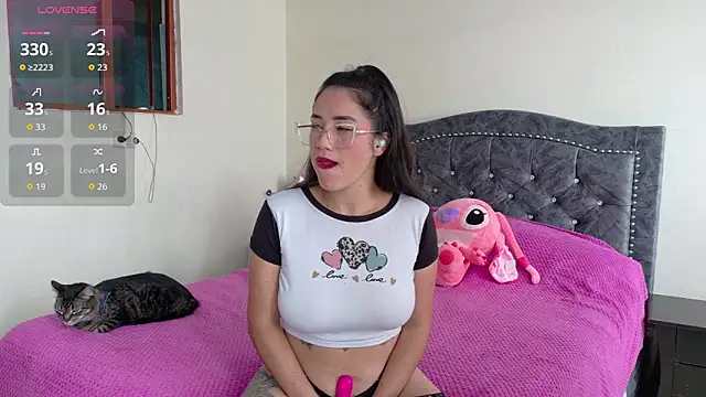 cami suarez online show from 05/30/26, 12:57