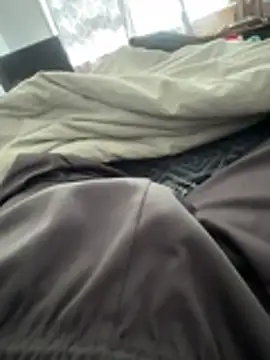 Snapshot of thick-rope chatting on 06/10/26, 01:43 thick-rope online show from 06/10/26, 01:43