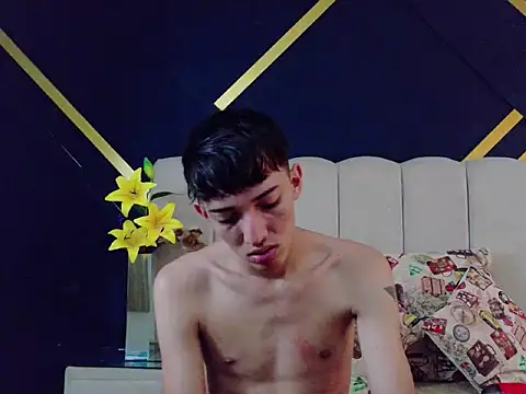 MichaelVasquex online show from 05/25/26, 12:44