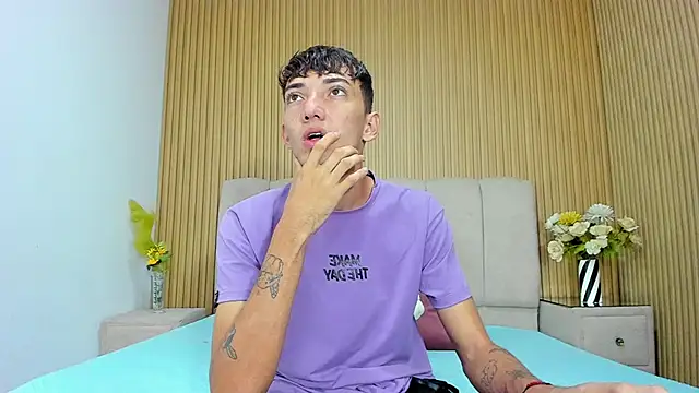 MichaelVasquex online show from 06/04/26, 12:22