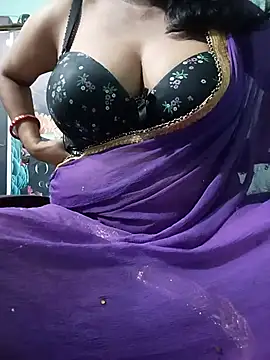 Snapshot of Savita_Bhabhiii chatting on 05/16/26, 06:39 Savita Bhabhiii online show from 05/16/26, 06:39