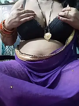 Snapshot of Savita_Bhabhiii chatting on 06/12/26, 07:02 Savita Bhabhiii online show from 06/12/26, 07:02