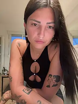 leaascorpioo online show from 07/23/26, 07:34