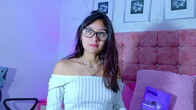 Snapshot of Mila_Dreamm chatting on 06/02/26, 11:56 Mila Dreamm online show from 06/02/26, 11:56