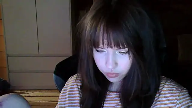 NoirEva online show from 05/21/26, 09:44