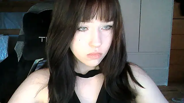 NoirEva online show from 05/31/26, 05:31