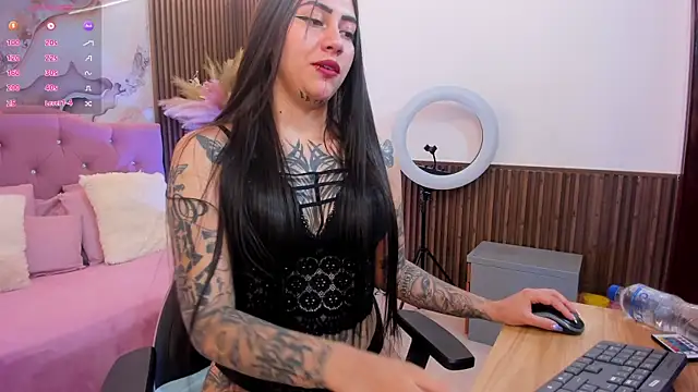 Kiara tay online show from 07/11/26, 03:31