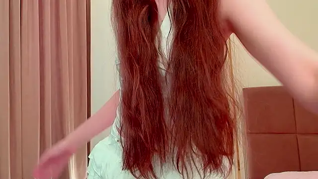 Snapshot of lalisabrown chatting on 05/16/26, 03:03 lalisabrown online show from 05/16/26, 03:03