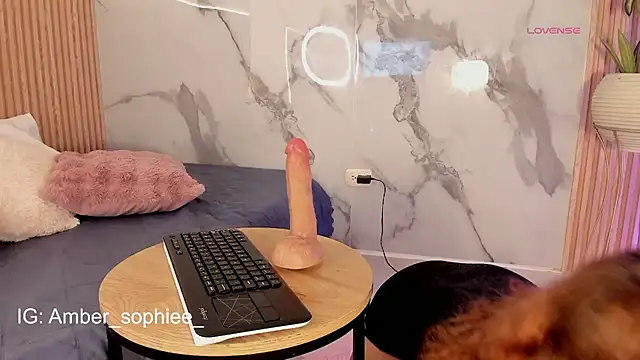 Amber sophie online show from 07/19/26, 07:06