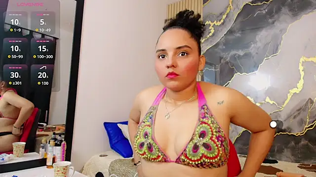 Snapshot of Sol__Latina chatting on 05/27/26, 12:13 Sol Latina online show from 05/27/26, 12:13