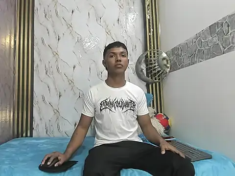 lonjitas twink hot online show from 05/28/26, 01:58