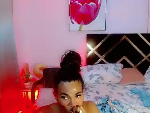 Snapshot of dani_exmixt chatting on 05/21/26, 03:19 dani exmixt online show from 05/21/26, 03:19