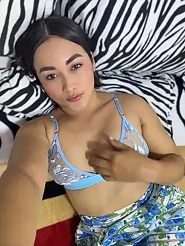 Tatiana123  online show from 07/04/26, 08:15