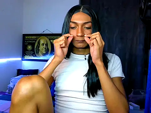 Alexxasexy online show from 05/19/26, 01:56