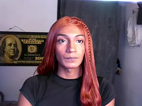 Snapshot of Alexxasexy chatting on 07/12/26, 08:33 Alexxasexy online show from 07/12/26, 08:33