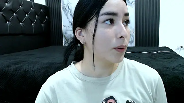 MiaReinig09 online show from 07/17/26, 01:12