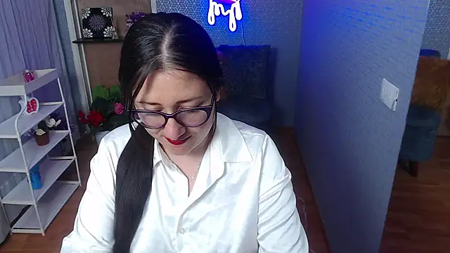 Nicolle silva online show from 07/29/26, 11:41