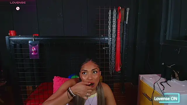 Briana pratt online show from 07/23/26, 12:58
