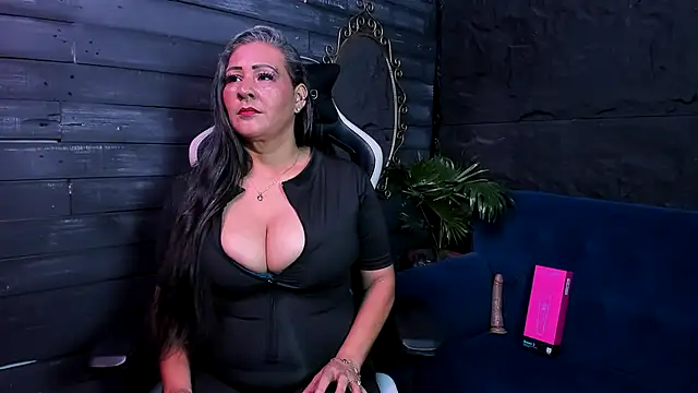 Victoria kyler online show from 07/20/26, 02:04