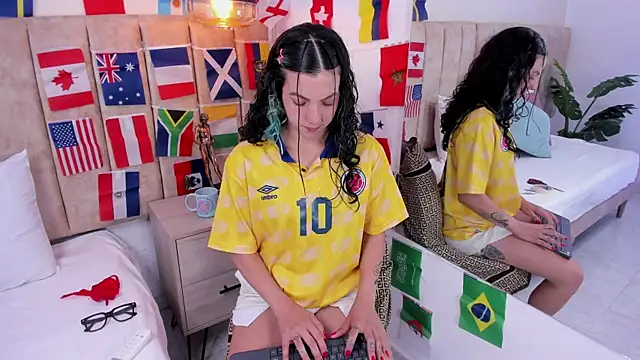 DinahCarter online show from 07/03/26, 12:22