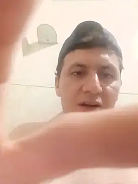 Maduro-Mariquita online show from 06/12/26, 01:59
