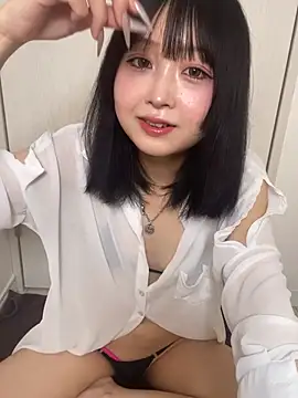 Snapshot of yu_nya chatting on 05/26/26, 12:45 yu nya online show from 05/26/26, 12:45