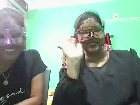 Kavya17 online show from 06/21/26, 01:57