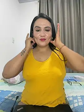 rousee69  online show from 06/01/26, 11:17