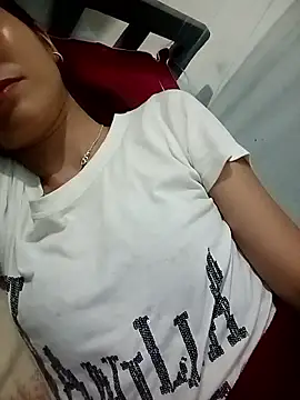 Snapshot of Suly-sweet chatting on 06/13/26, 02:04 Suly-sweet online show from 06/13/26, 02:04