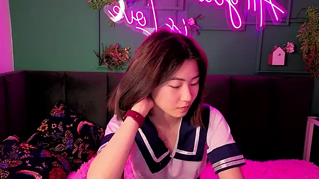 Runi Asian online show from 06/14/26, 02:35