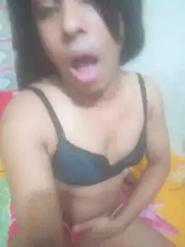 Snapshot of Hotsanvi-97 chatting on 05/15/26, 07:21 Hotsanvi-97 online show from 05/15/26, 07:21