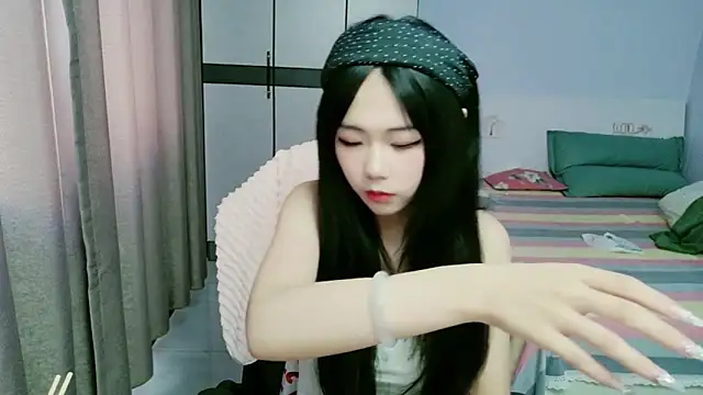 Snapshot of xiaoxiaoyu030 chatting on 06/07/26, 07:23 xiaoxiaoyu030 online show from 06/07/26, 07:23