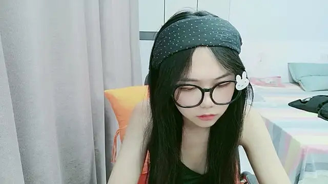 xiaoxiaoyu030 online show from 07/13/26, 08:17