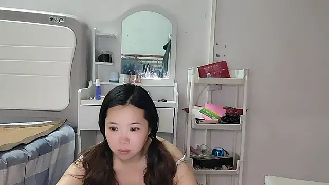 F-Yingying online show from 05/25/26, 03:07