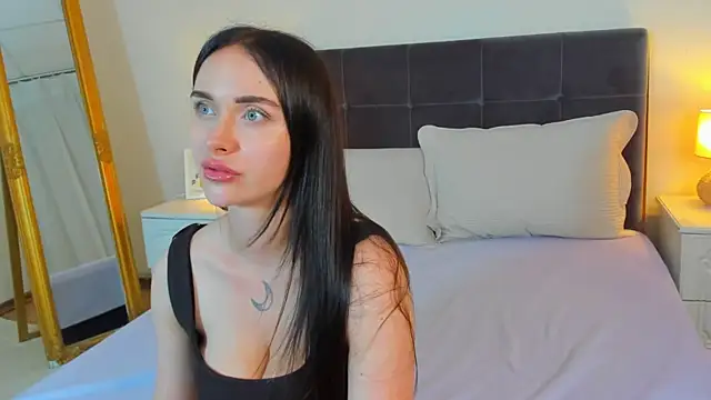 KellyWhites online show from 07/21/26, 05:32