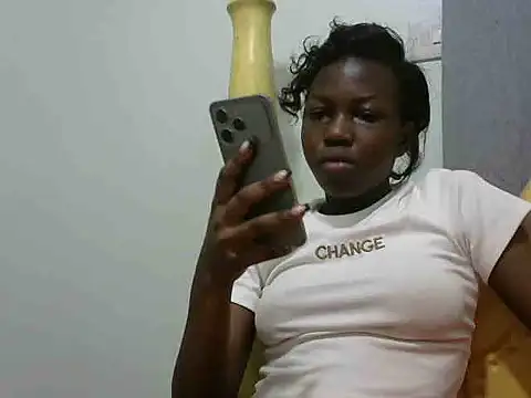 Snapshot of myloveafrice chatting on 06/13/26, 10:57 myloveafrice online show from 06/13/26, 10:57