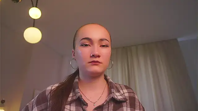 ChanellMinacci online show from 05/27/26, 07:38