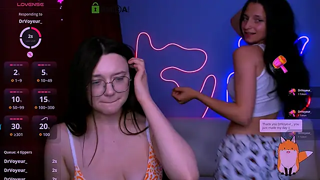 caroline honeyy online show from 06/27/26, 10:37