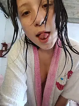 mileidy0106 online show from 06/06/26, 12:32