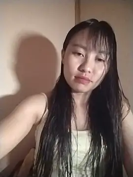 Snapshot of Cherry-squirtt chatting on 06/05/26, 06:52 Cherry-squirtt online show from 06/05/26, 06:52