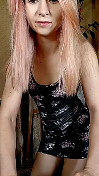 Snapshot of Lunaria5391 chatting on 06/04/26, 07:20 Lunaria5391 online show from 06/04/26, 07:20