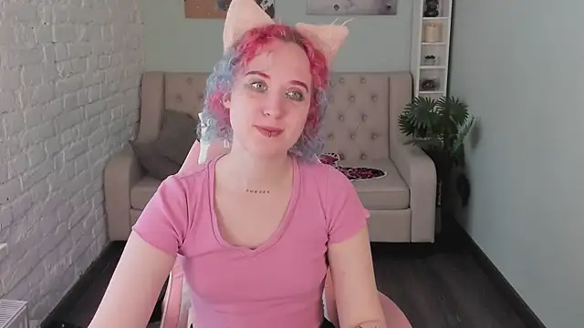 Snapshot of ScarlettSparkss chatting on 05/16/26, 05:26 ScarlettSparkss online show from 05/16/26, 05:26