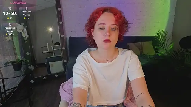 Snapshot of ScarlettSparkss chatting on 06/10/26, 05:39 ScarlettSparkss online show from 06/10/26, 05:39