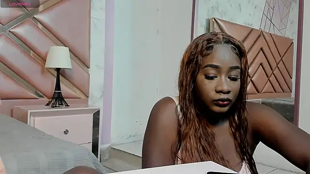 Snapshot of SophiaScottX chatting on 05/21/26, 11:39 SophiaScottX online show from 05/21/26, 11:39