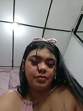 luxuryluna online show from 05/29/26, 12:30