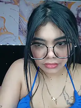 luxuryluna online show from 06/11/26, 02:53