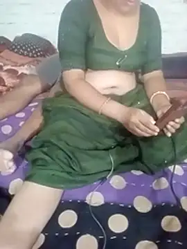 Hindicouple1 online show from 05/31/26, 06:09