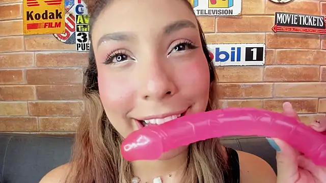 foxy antonela online show from 07/15/26, 02:39
