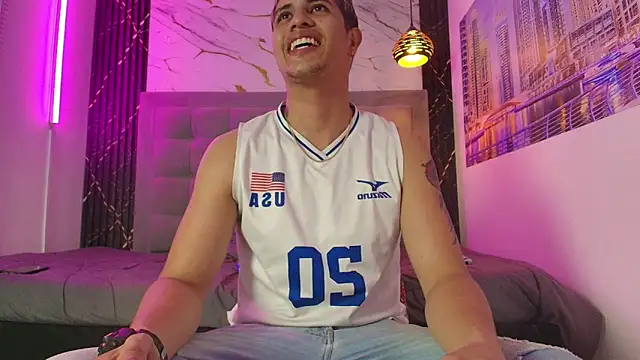 dominic connor online show from 06/13/26, 03:37